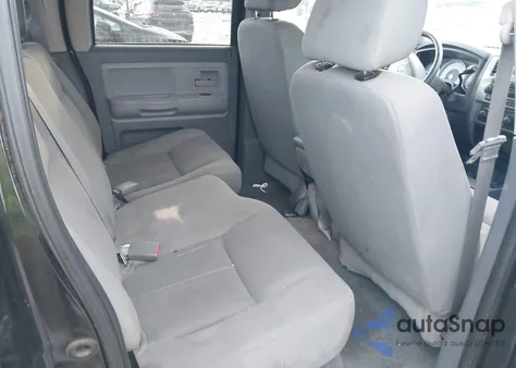 2006 Dodge Dakota Slt z USA, uszkodzony, nr VIN 1D7HW48J56S563053